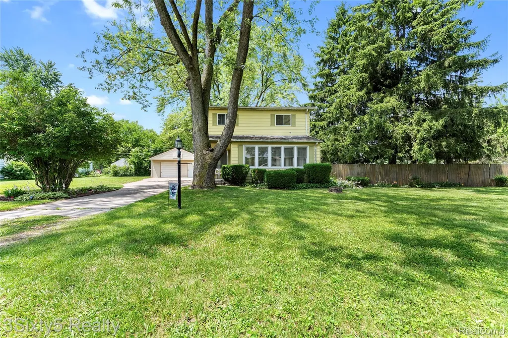 6732 Beech Daly Road Taylor City MI 48180