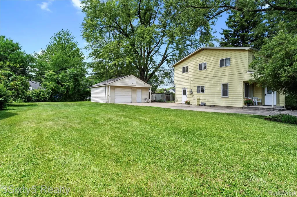 6732 Beech Daly Road Taylor City MI 48180