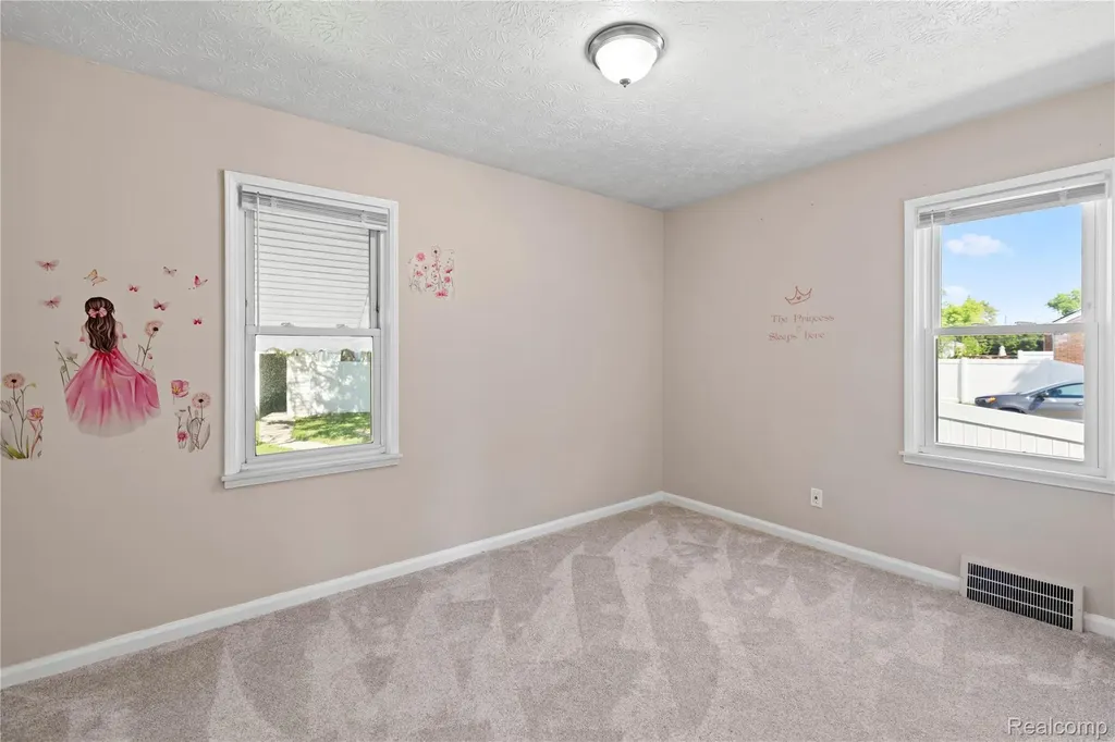 7604 Robinson Avenue Allen Park City MI 48101