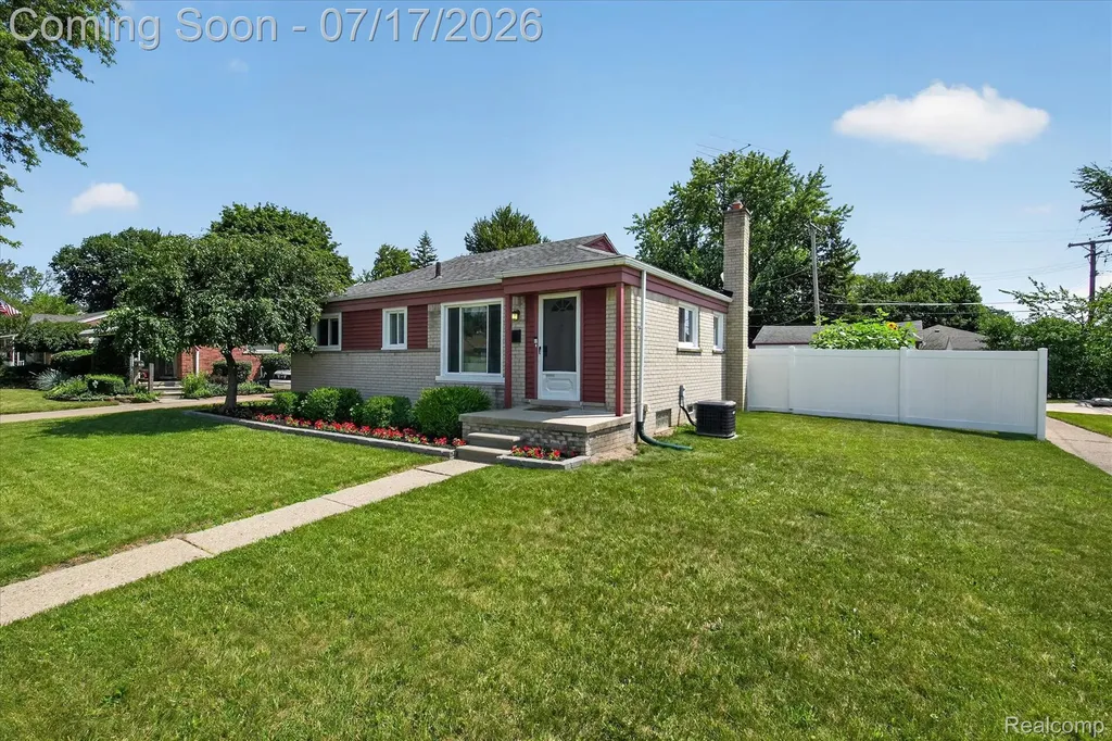 11014 Garden Street Livonia City MI 48150