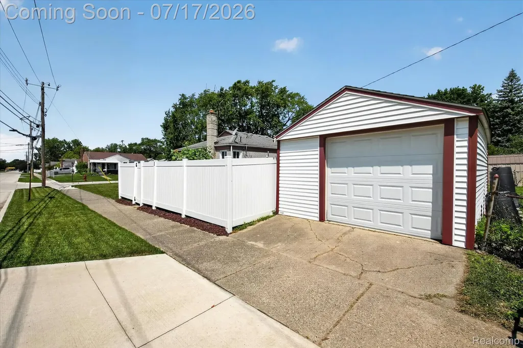 11014 Garden Street Livonia City MI 48150