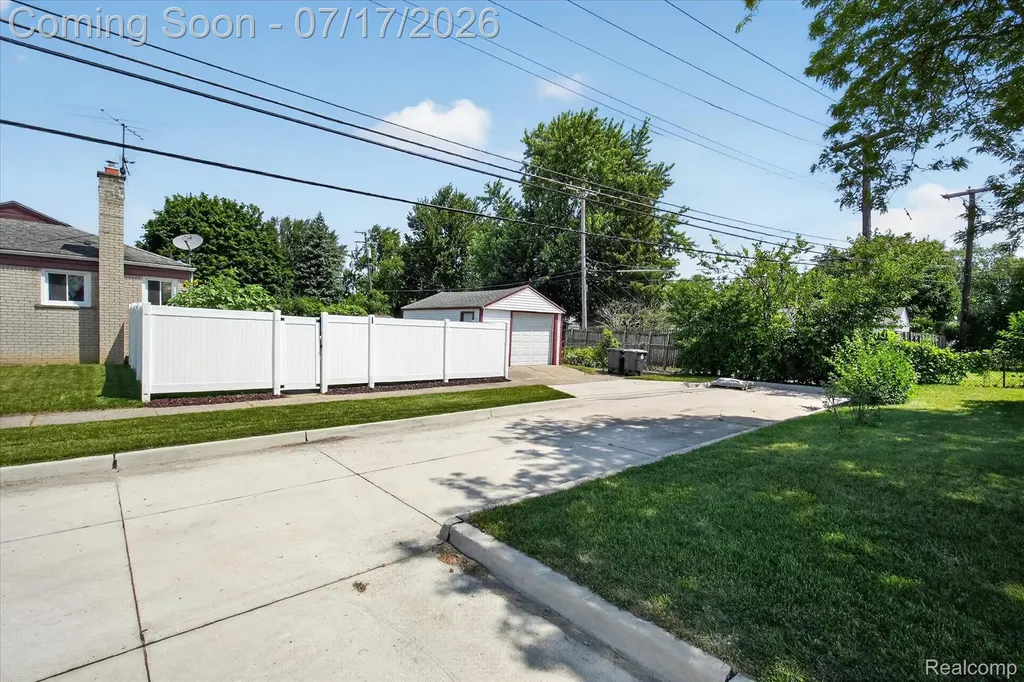 11014 Garden Street Livonia City MI 48150