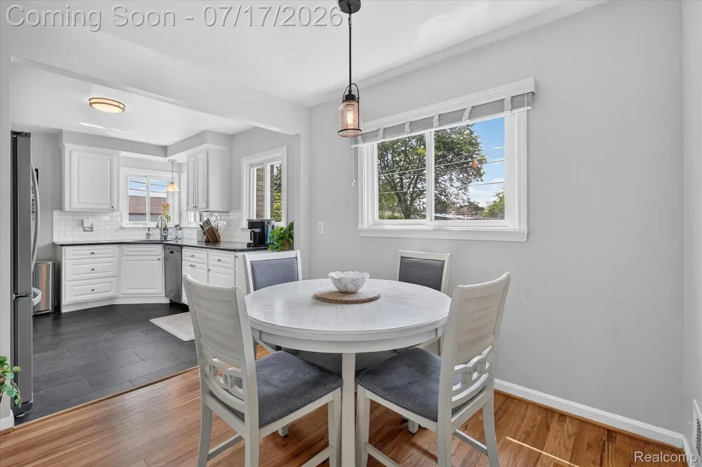 11014 Garden Street Livonia City MI 48150