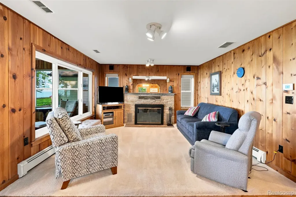 9151 Point Charities Avenue Caseville Township MI 48755
