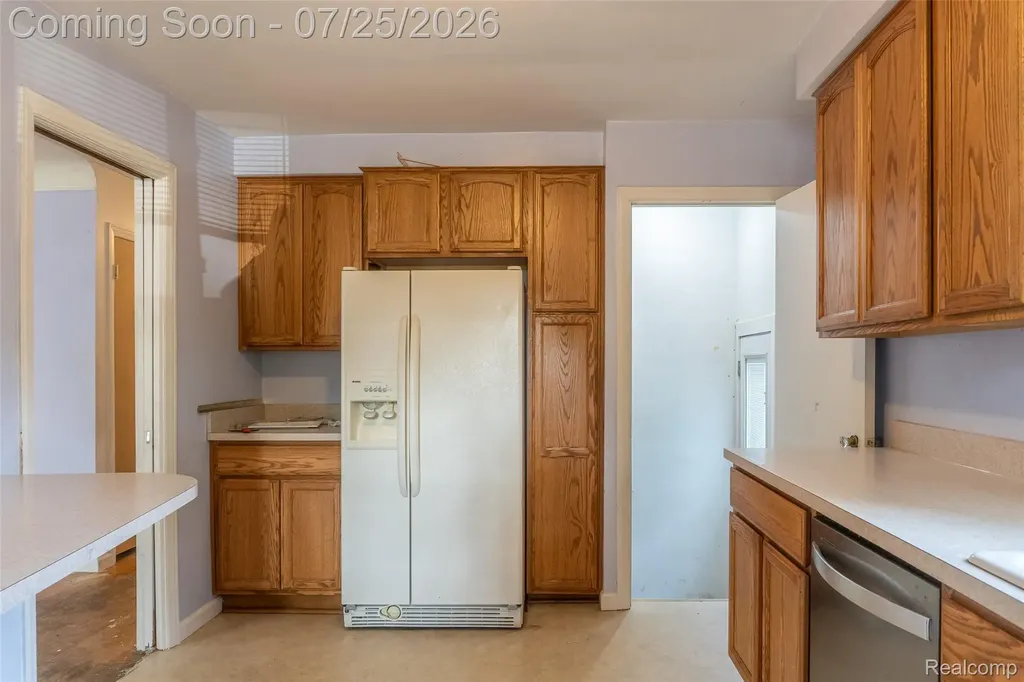 18619 Centralia Redford Charter Township MI 48240