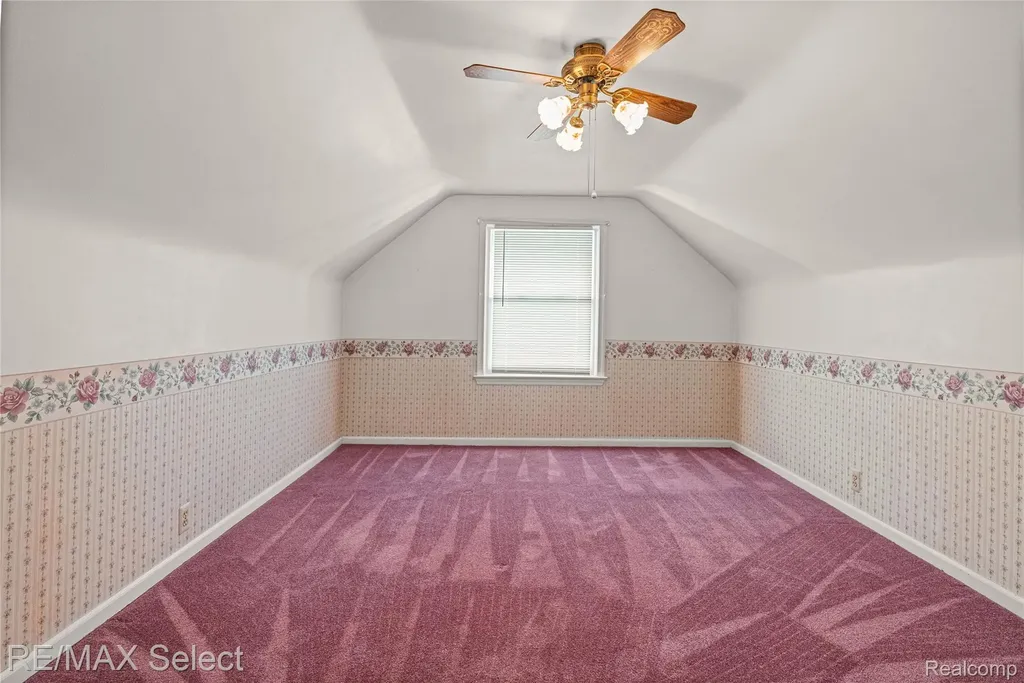 631 Alvord Avenue Flint City MI 48507