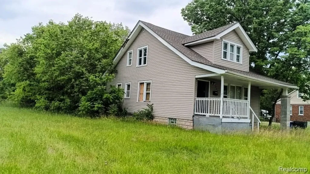 14221 Jane Street Detroit City MI 48205