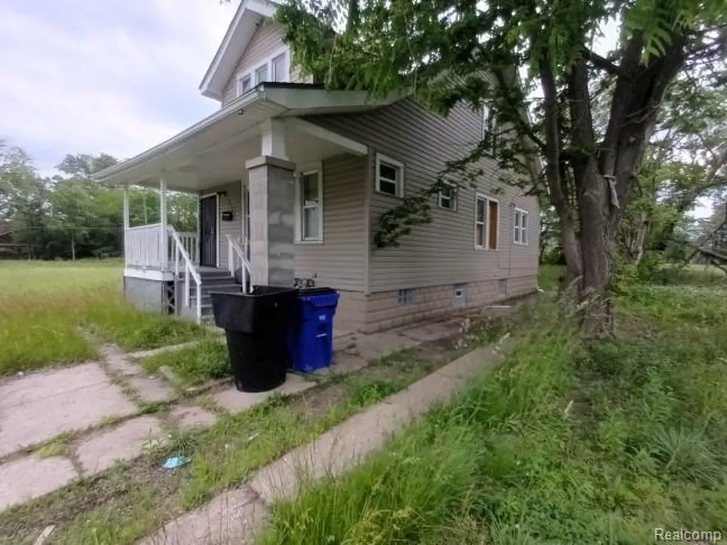 14221 Jane Street Detroit City MI 48205
