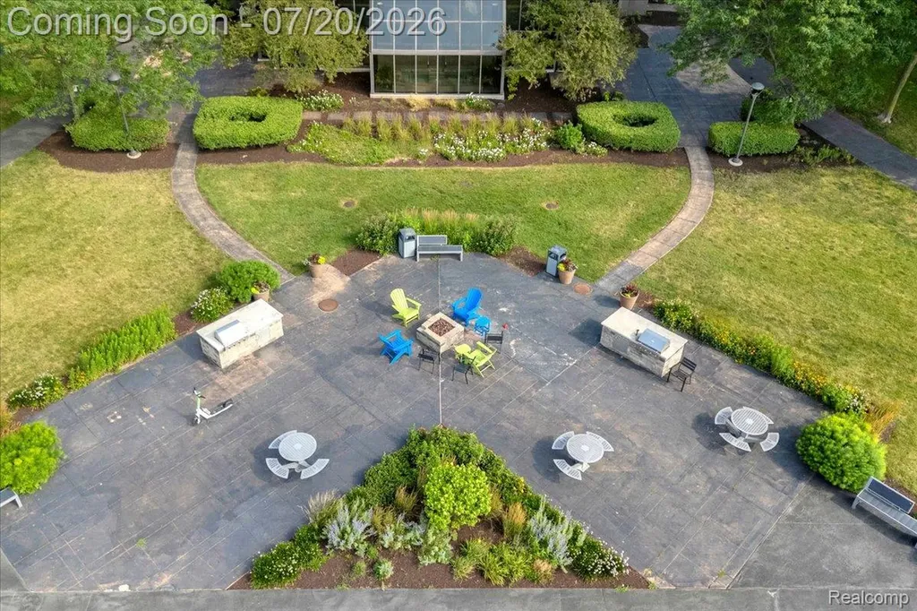 1001 W Jefferson Avenue Detroit City MI 48226