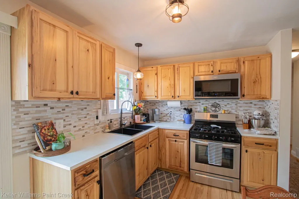 3809 Wedgewood Drive Ingham Township MI 48911