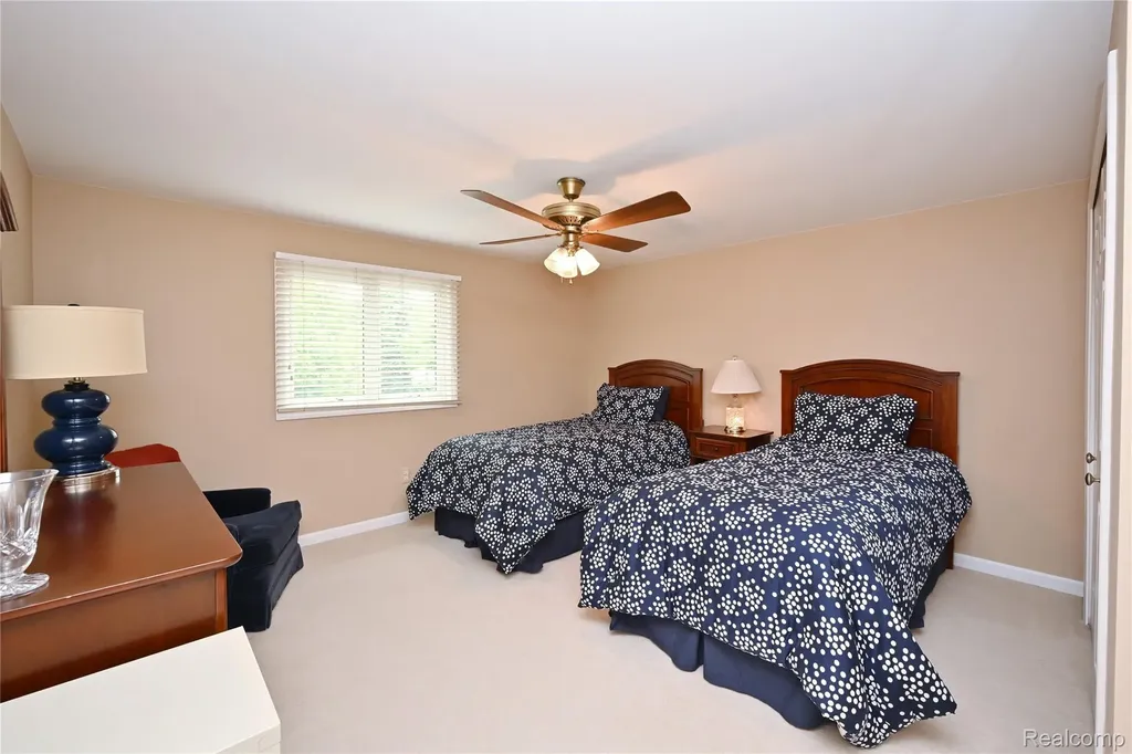 1958 Chancery Drive Troy City MI 48085
