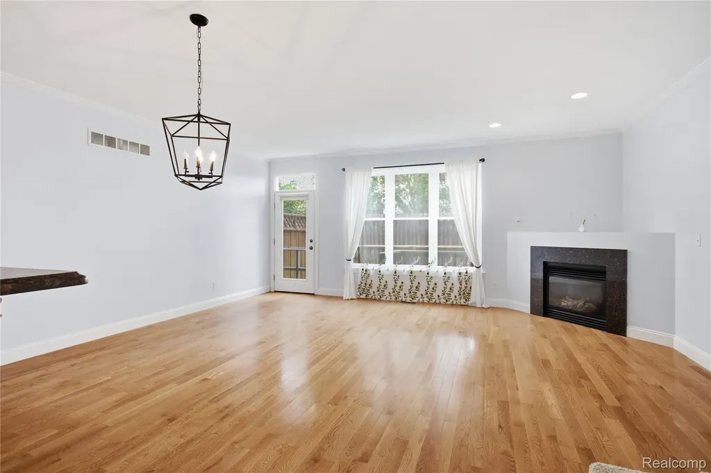 3025 Aspen Lane Ann Arbor City MI 48108