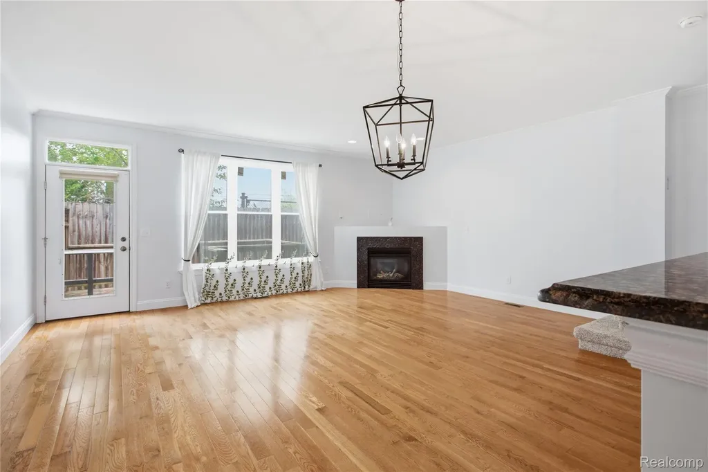 3025 Aspen Lane Ann Arbor City MI 48108