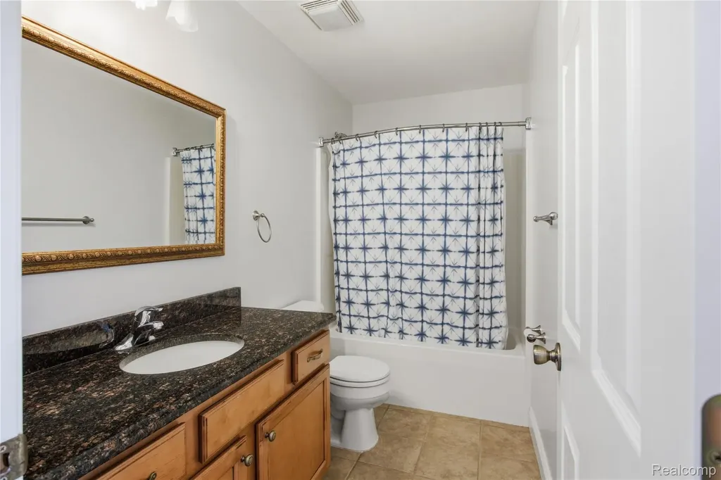 3025 Aspen Lane Ann Arbor City MI 48108