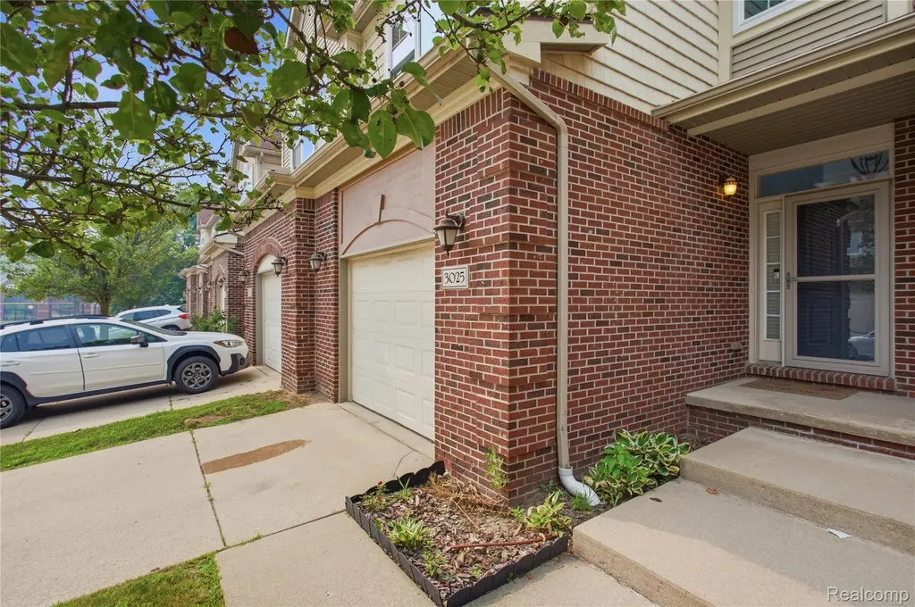 3025 Aspen Lane Ann Arbor City MI 48108