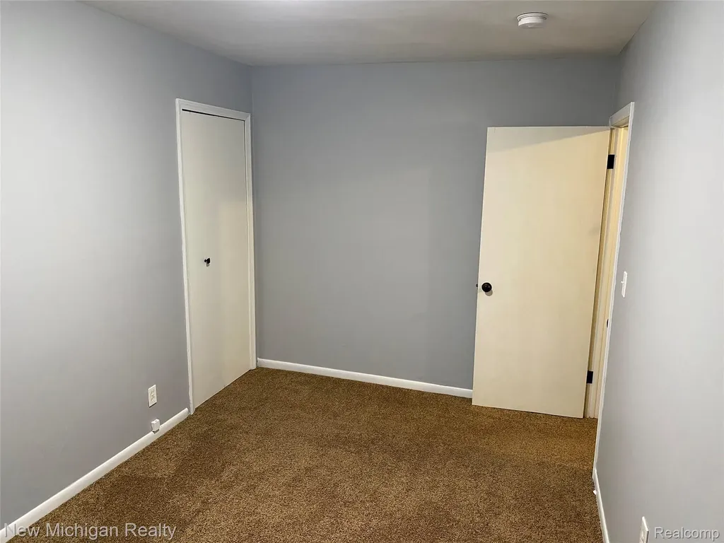 3262 Edgemere Street Commerce Charter Township MI 48382