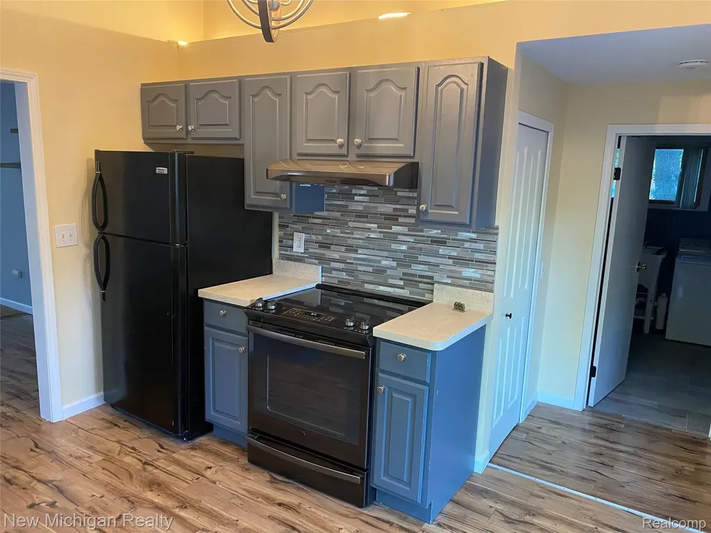 3262 Edgemere Street Commerce Charter Township MI 48382