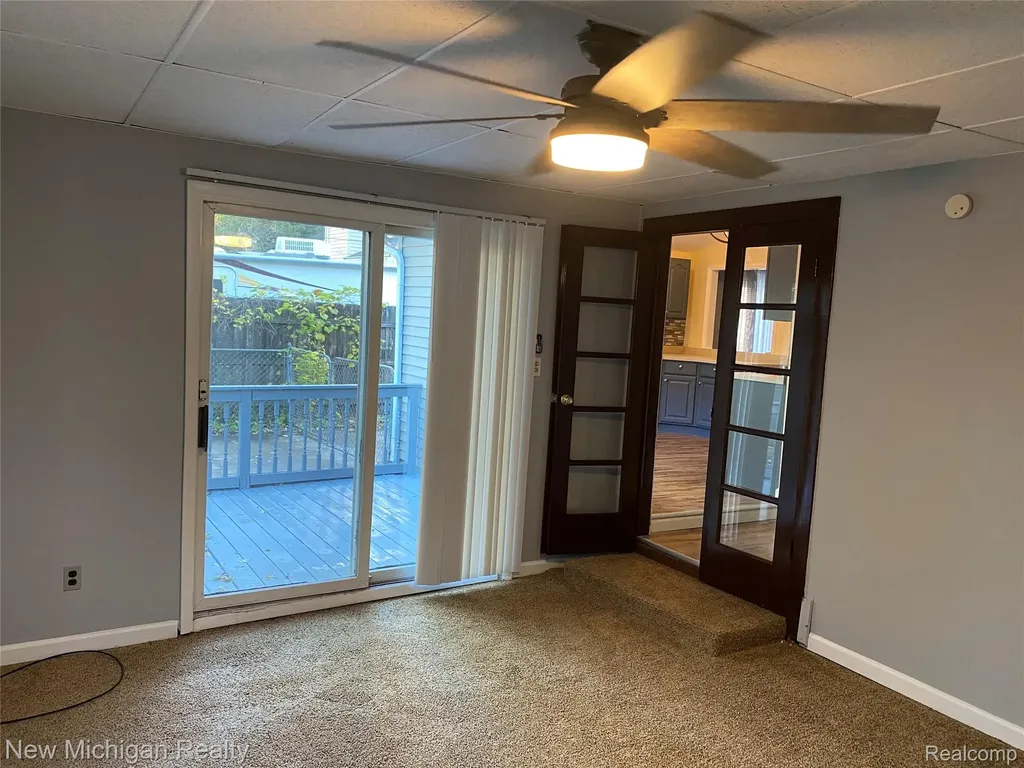 3262 Edgemere Street Commerce Charter Township MI 48382