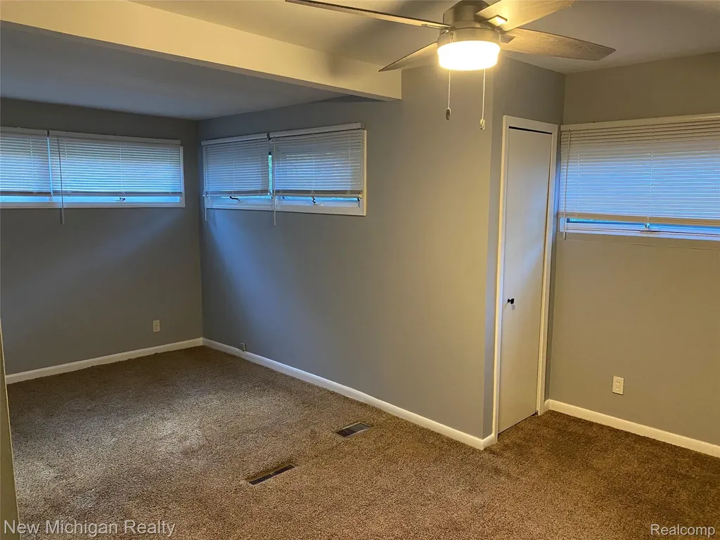 3262 Edgemere Street Commerce Charter Township MI 48382