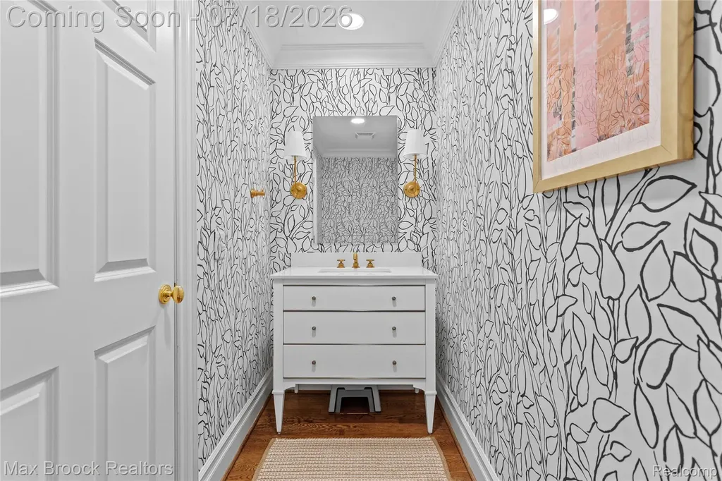 432 Yarmouth Road Bloomfield Hills City MI 48301