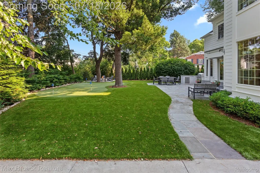 432 Yarmouth Road Bloomfield Hills City MI 48301