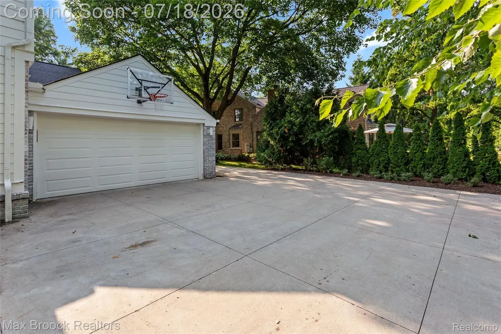 432 Yarmouth Road Bloomfield Hills City MI 48301