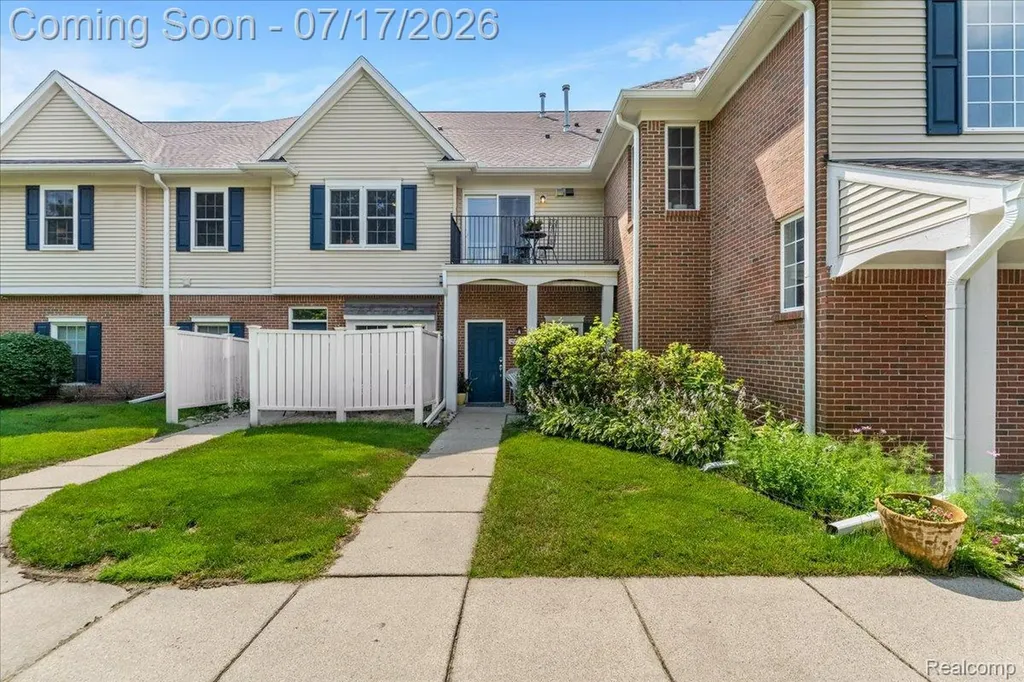 2929 Cottonwood Drive Waterford Charter Township MI 48328