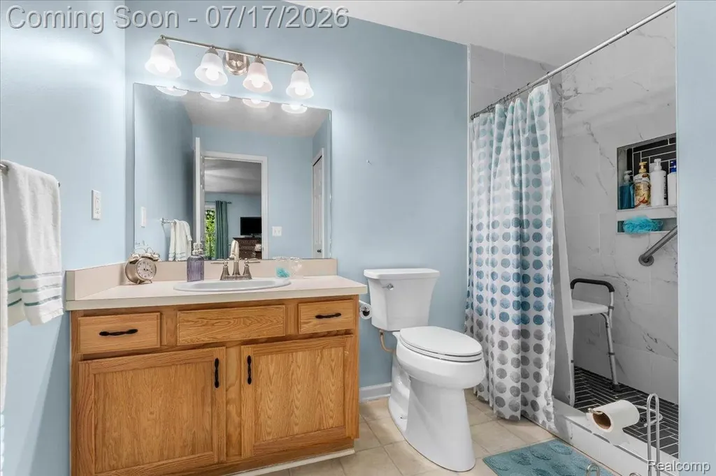 2929 Cottonwood Drive Waterford Charter Township MI 48328