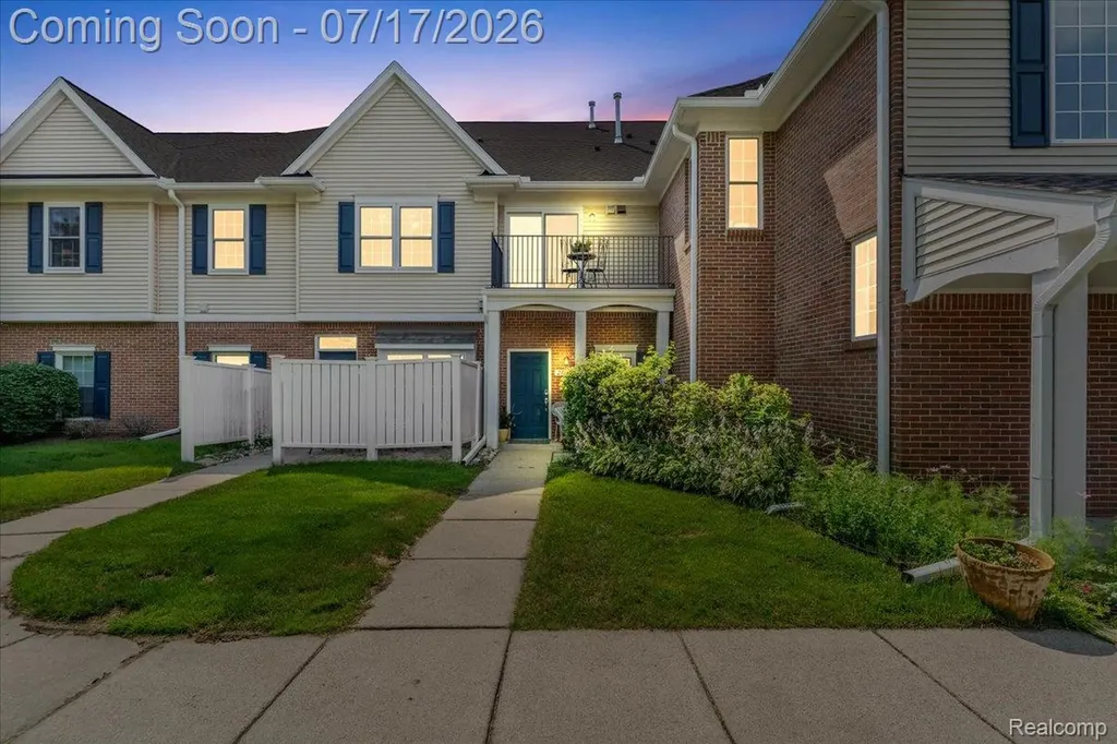 2929 Cottonwood Drive Waterford Charter Township MI 48328