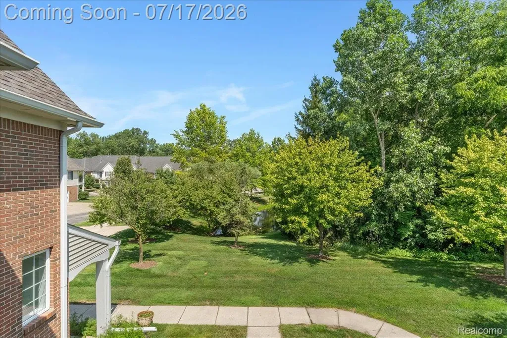 2929 Cottonwood Drive Waterford Charter Township MI 48328