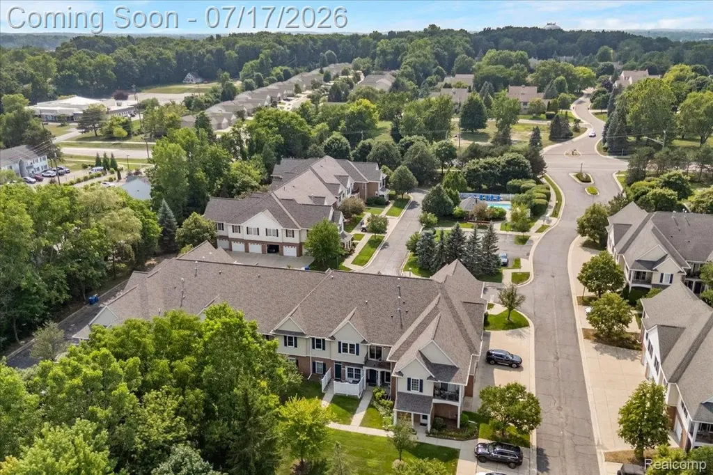 2929 Cottonwood Drive Waterford Charter Township MI 48328
