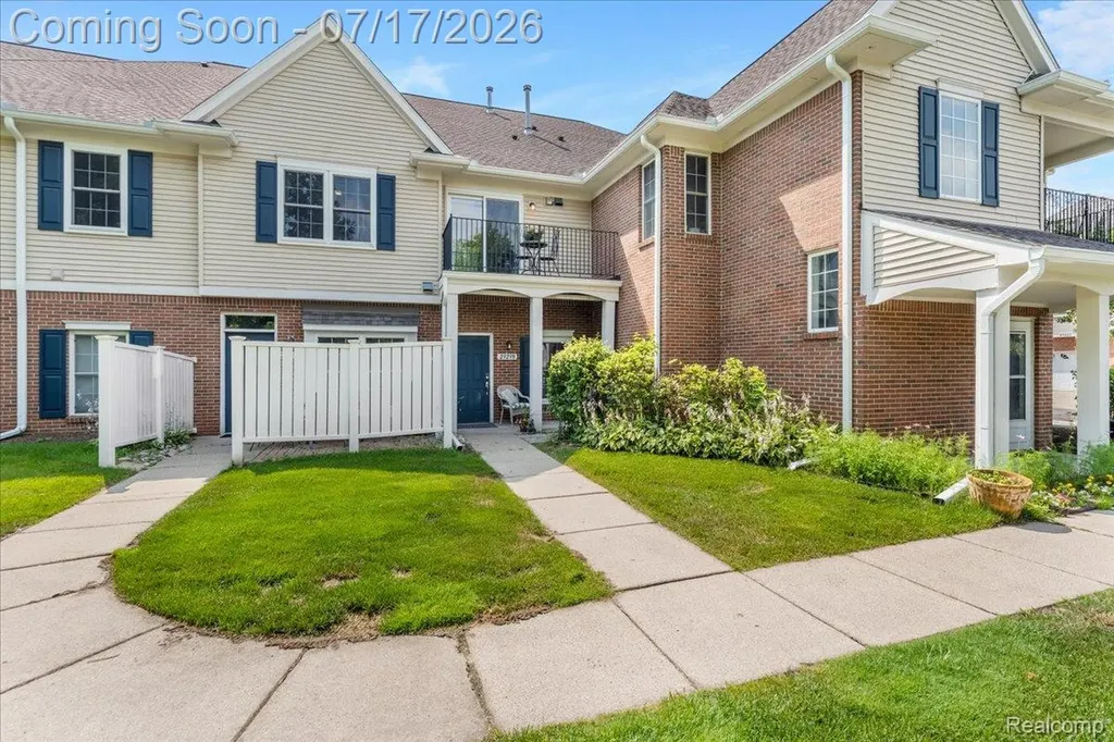 2929 Cottonwood Drive Waterford Charter Township MI 48328