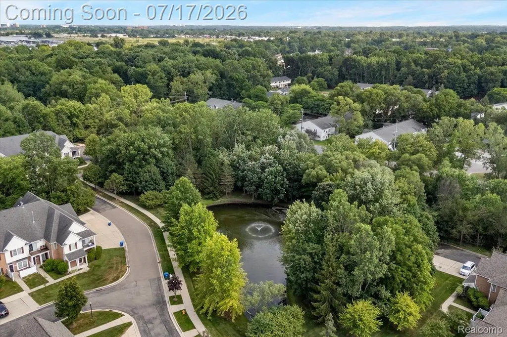2929 Cottonwood Drive Waterford Charter Township MI 48328