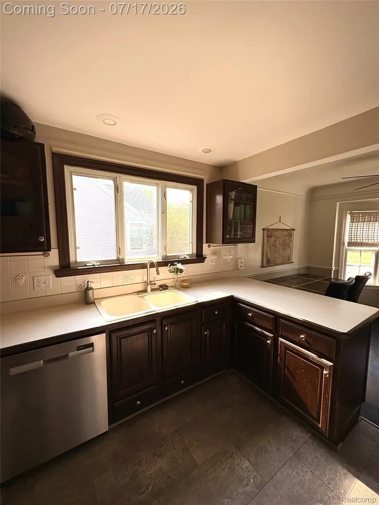 326 Smith Avenue Milan City MI 48160