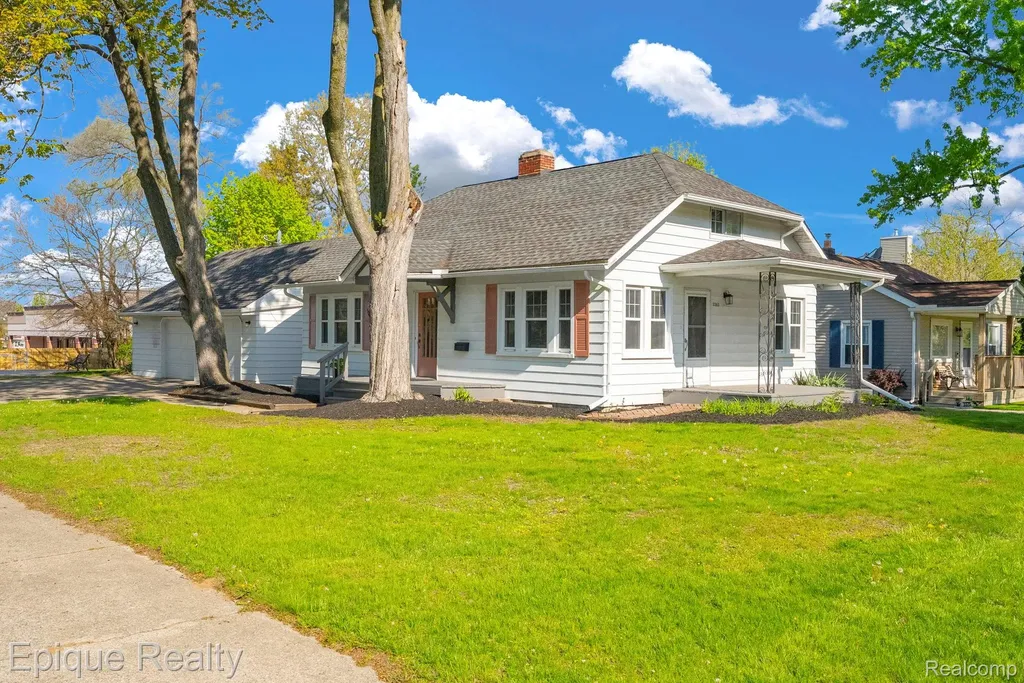 3363 Meinrad Drive Waterford Charter Township MI 48329