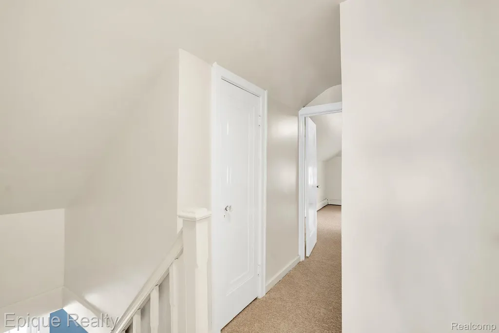 3363 Meinrad Drive Waterford Charter Township MI 48329