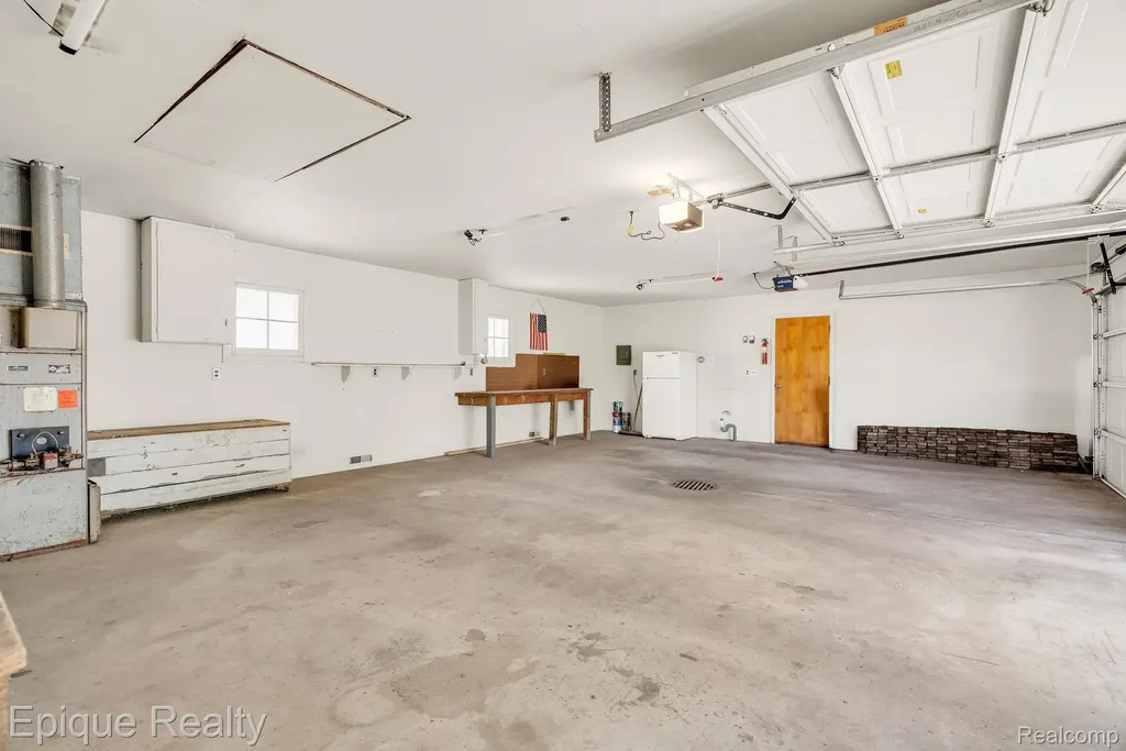 3363 Meinrad Drive Waterford Charter Township MI 48329