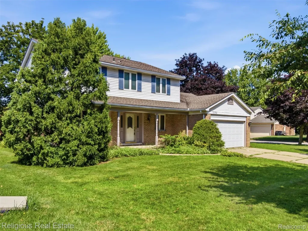 34184 Haldane Drive Livonia City MI 48152