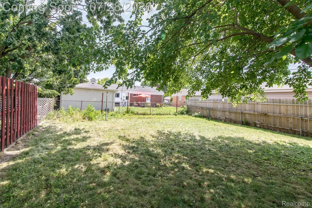 32000 Saint Margaret Street St. Clair Shores City MI 48082