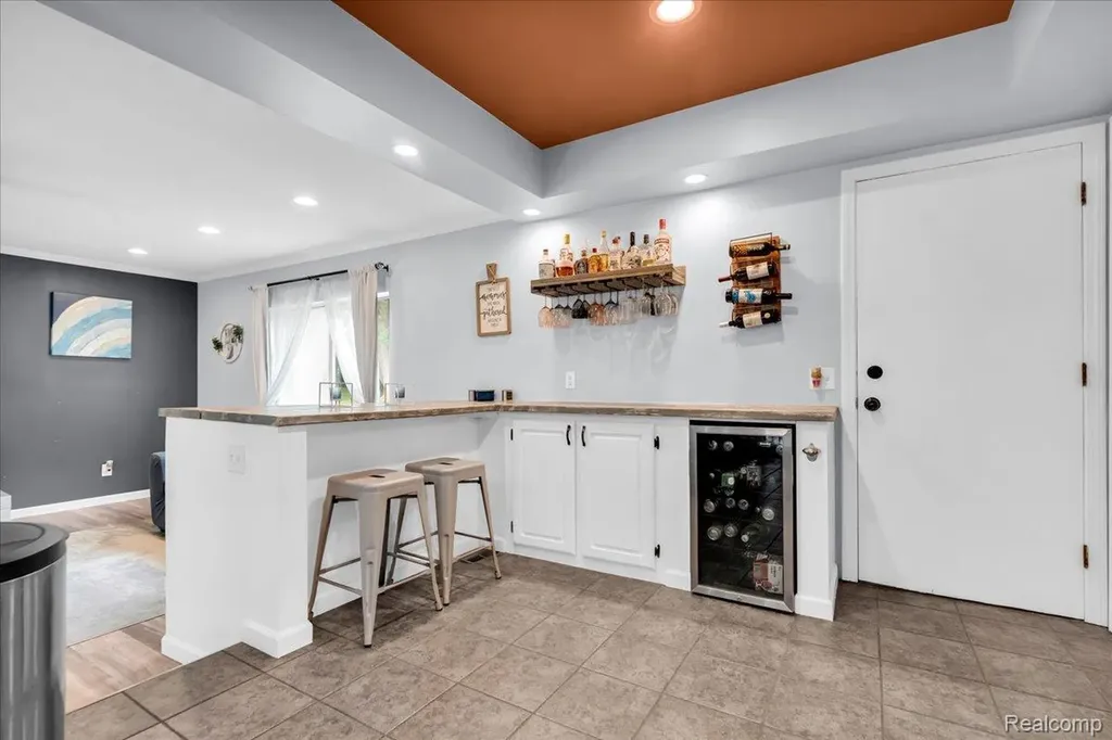 2700 N Hickory Lane Brandon Charter Township MI 48371