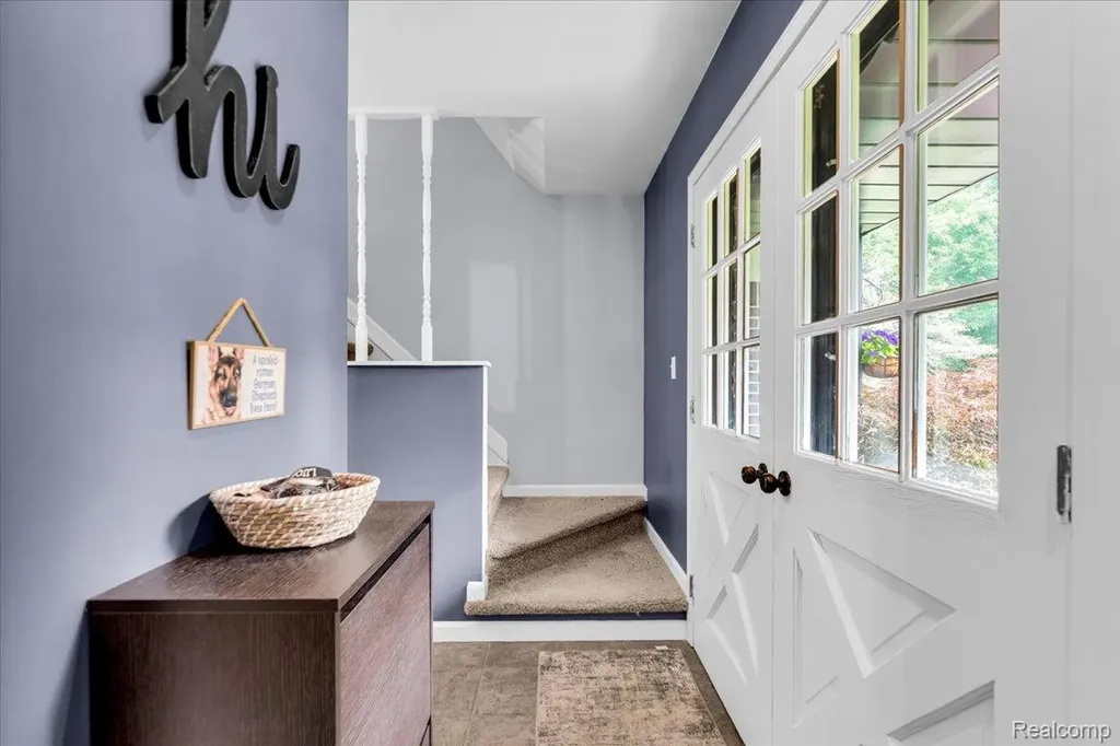 2700 N Hickory Lane Brandon Charter Township MI 48371