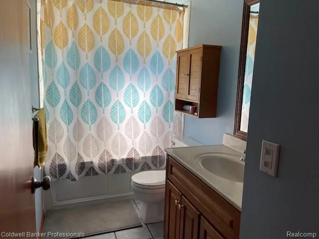 4615 Five Lakes Road Deerfield Township MI 48461