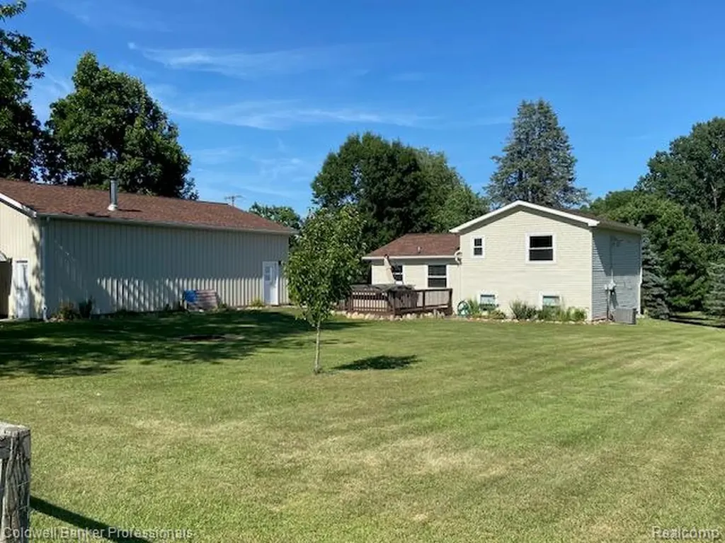 4615 Five Lakes Road Deerfield Township MI 48461