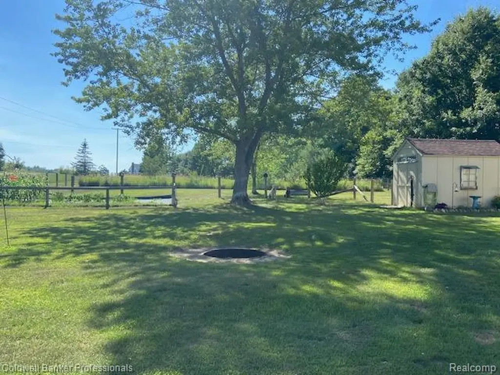 4615 Five Lakes Road Deerfield Township MI 48461