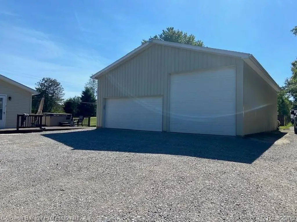 4615 Five Lakes Road Deerfield Township MI 48461
