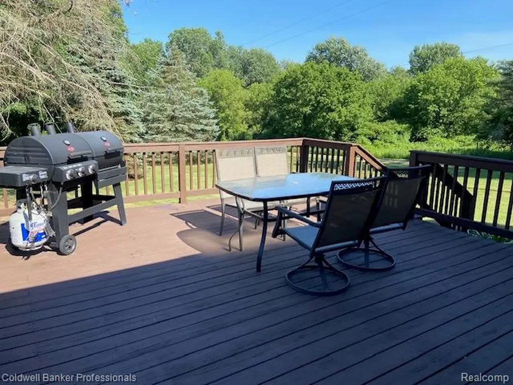 4615 Five Lakes Road Deerfield Township MI 48461