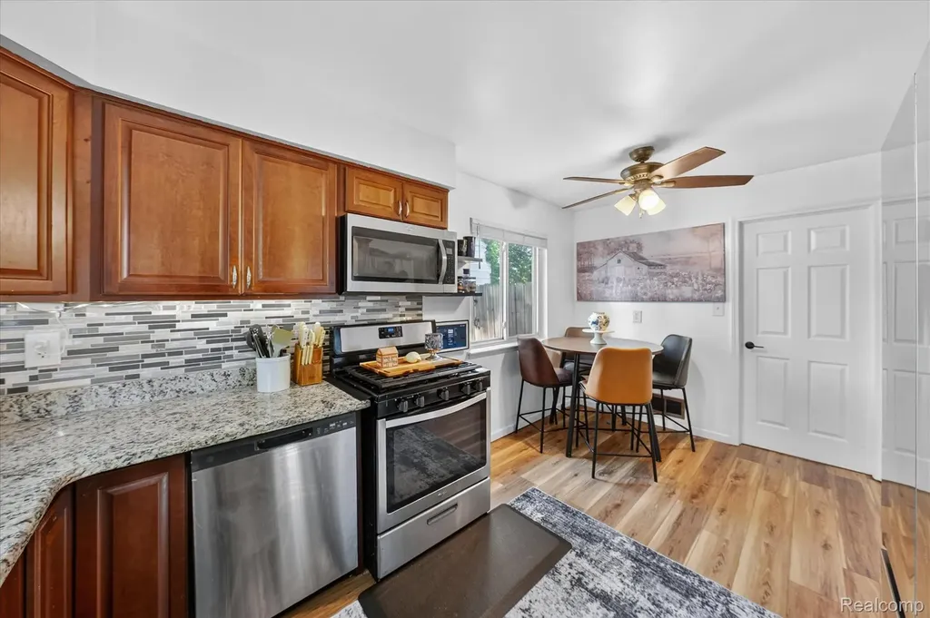 7936 Weddel Street Taylor City MI 48180