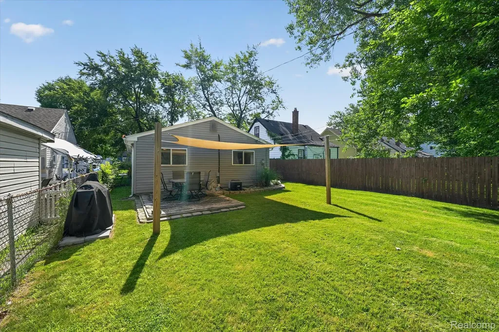 7936 Weddel Street Taylor City MI 48180