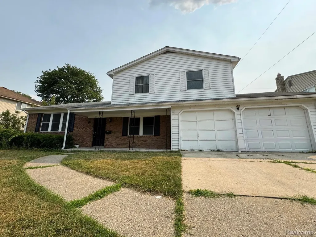 3301 Wolcott Street Flint City MI 48504