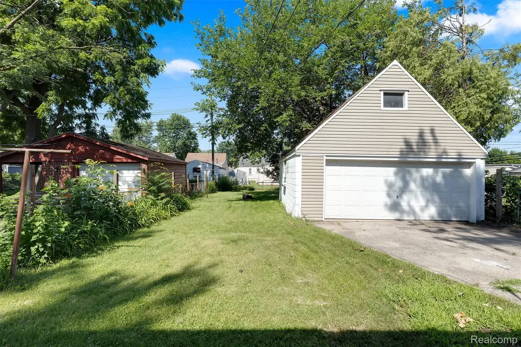 6310 Duncan Street Taylor City MI 48180
